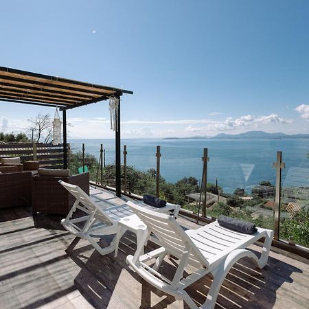 The Greystone Seaview House By Konnect Villa Nisaki  Екстериор снимка